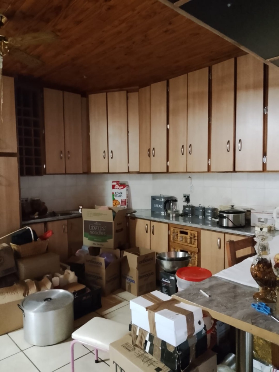 5 Bedroom Property for Sale in Meiringspark North West